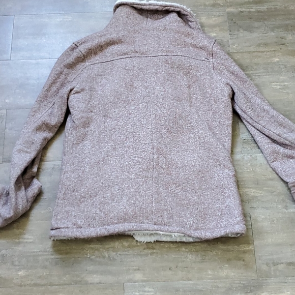 O'Neil Super Soft Sherpa Jacket w/ Toggle Buttons - Picture 6 of 9